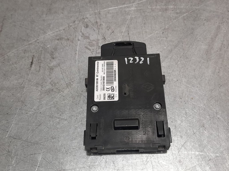Recambio de conmutador de arranque para renault megane iii coupe dynamique referencia OEM IAM 285909828R LECTOR DE TARJETA A2C53