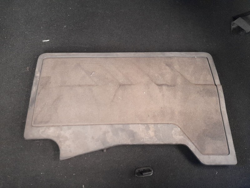 Recambio de tapa motor para peugeot 308 ii (lb_, lp_, lw_, lh_, l3_) 1.2 thp 130 referencia OEM IAM   