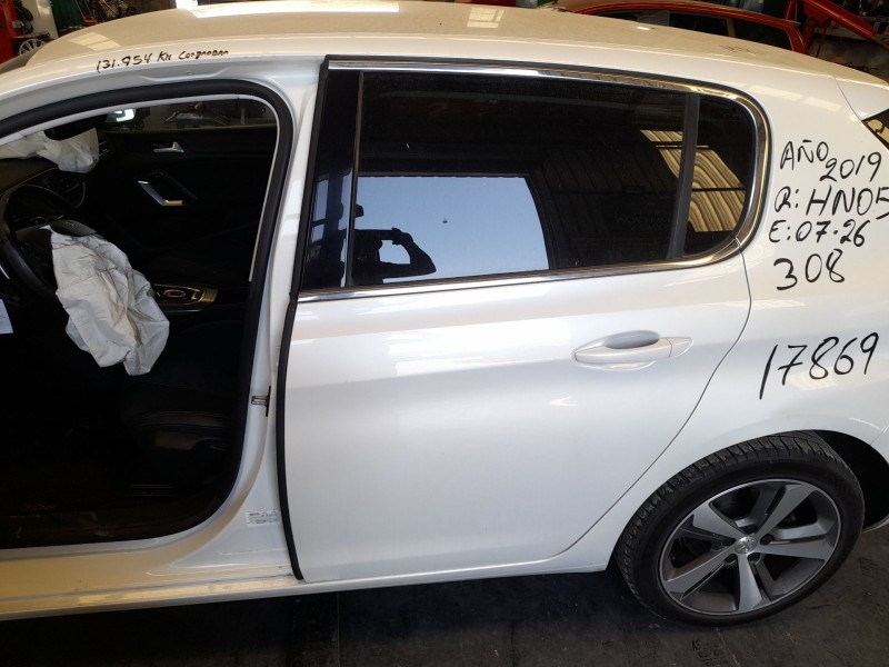 Recambio de puerta trasera izquierda para peugeot 308 ii (lb_, lp_, lw_, lh_, l3_) 1.2 thp 130 referencia OEM IAM 9802165680  