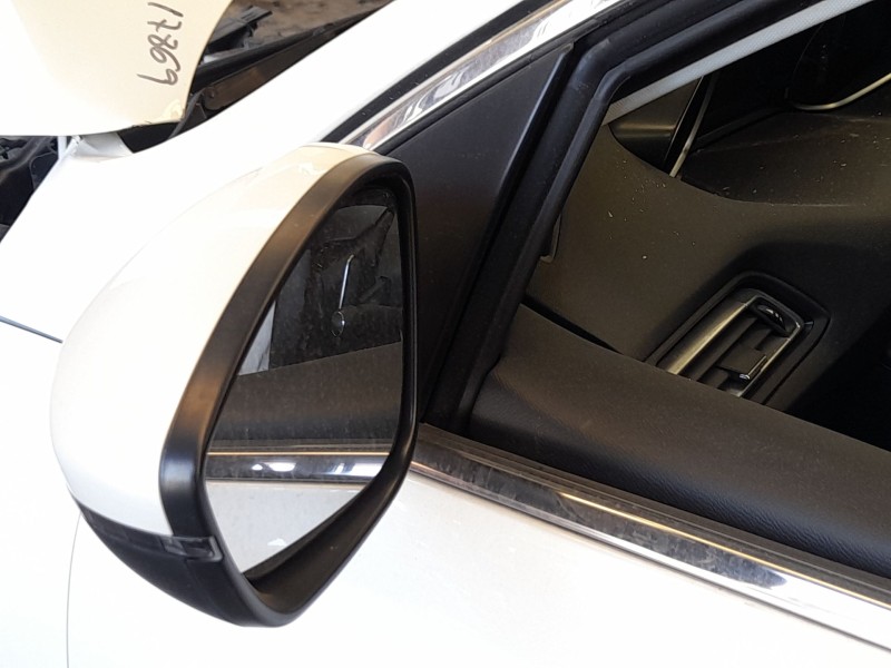 Recambio de retrovisor izquierdo para peugeot 308 ii (lb_, lp_, lw_, lh_, l3_) 1.2 thp 130 referencia OEM IAM 1611508680  