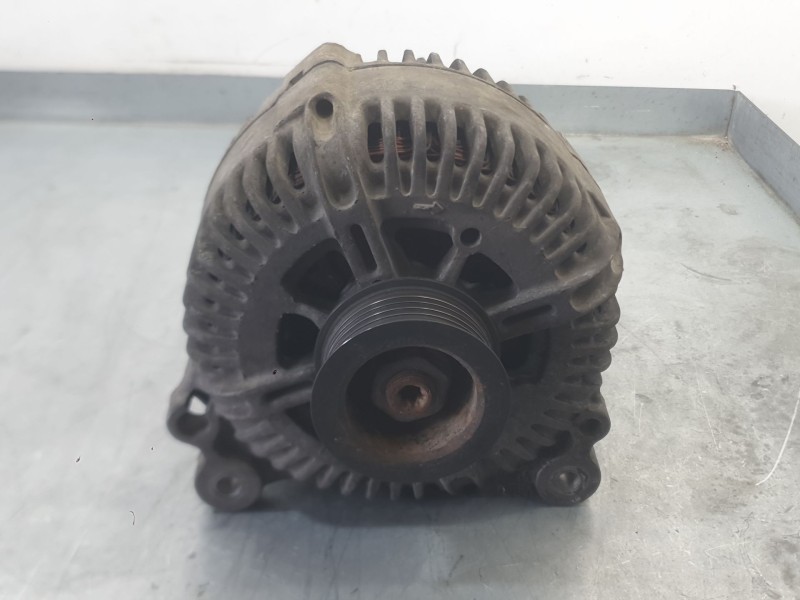 Recambio de alternador para audi q7 (4lb) 3.0 tdi quattro referencia OEM IAM 059903015R  