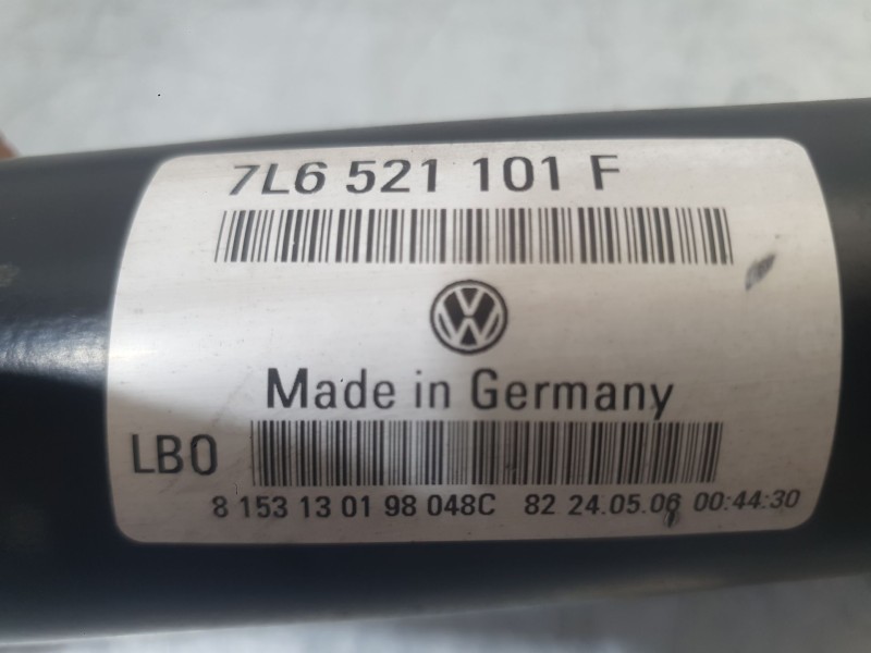 Recambio de transmision central para audi q7 (4lb) 3.0 tdi quattro referencia OEM IAM 7L0521101D DELANTERA 