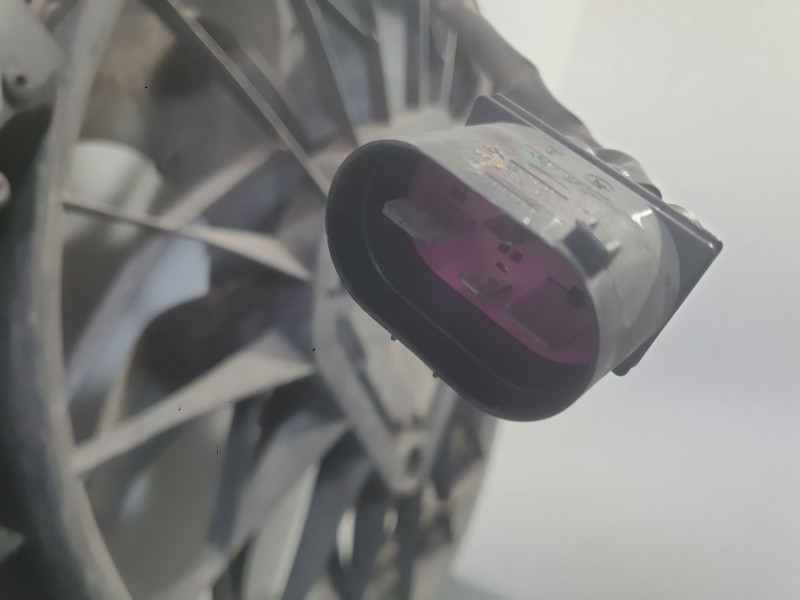 Recambio de electroventilador para audi q7 (4lb) 3.0 tdi quattro referencia OEM IAM 7L0959455E  