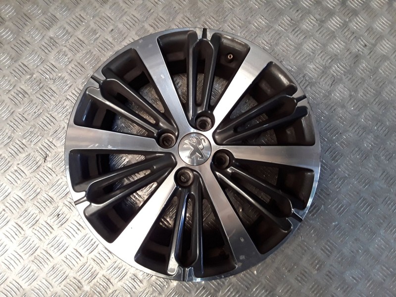 Recambio de llanta aluminio para peugeot 208 i (ca_, cc_) 1.2 thp 110 referencia OEM IAM 6X16 4 TORN ET23 ALUMINIO ROZADA