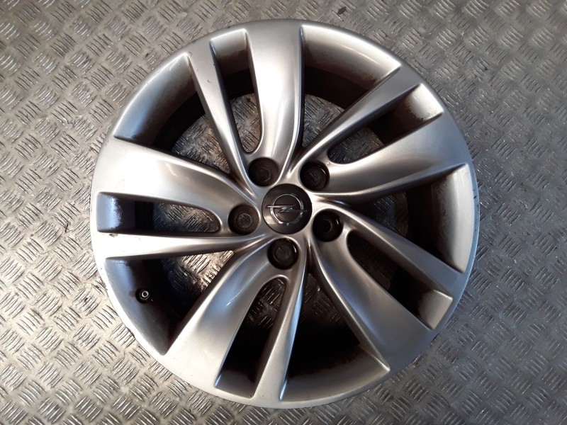 Recambio de llanta aluminio para opel insignia a (g09) 1.6 cdti (68) referencia OEM IAM 8X18 5 TORN ET42 ALUMINIO ROZADA