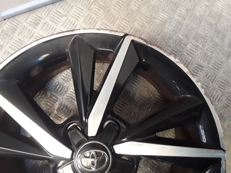 Recambio de juego llantas aluminio para toyota auris (-e18) 1.8 hybrid (zwee186) referencia OEM IAM 7X17 5 TORN ET50 ALUMINIO RO