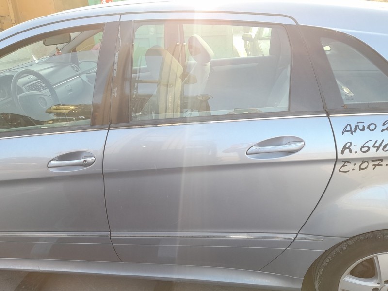 Recambio de puerta trasera izquierda para mercedes-benz clase b sports tourer (w245) b 200 cdi (245.208) referencia OEM IAM A169