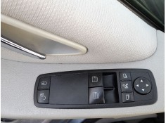 MANDO ELEVALUNAS DELANTERO IZQUIERDO A1698206510649174 C/MANDO RETROVISOR 