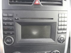 SISTEMA AUDIO / RADIO CD A169820618980 