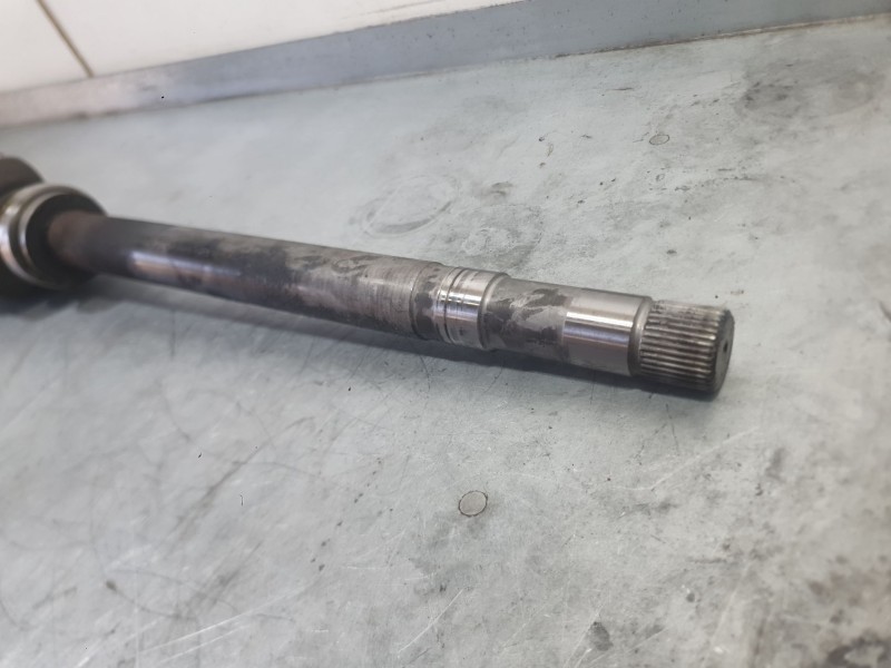 Recambio de transmision delantera derecha para peugeot 307 sw (3h) 2.0 hdi 135 referencia OEM IAM 3273JJ  