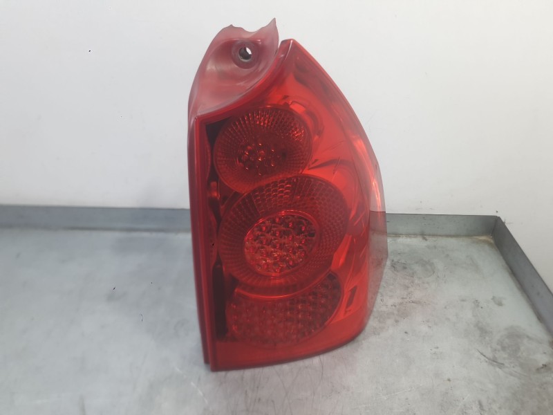 Recambio de piloto trasero derecho para peugeot 307 sw (3h) 2.0 hdi 135 referencia OEM IAM 6351X2  