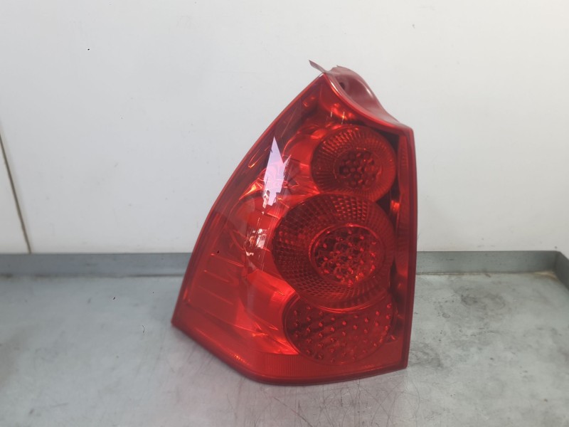 Recambio de piloto trasero izquierdo para peugeot 307 sw (3h) 2.0 hdi 135 referencia OEM IAM 6350X2  