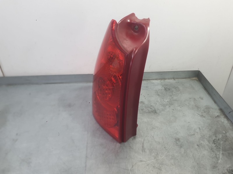 Recambio de piloto trasero izquierdo para peugeot 307 sw (3h) 2.0 hdi 135 referencia OEM IAM 6350X2  