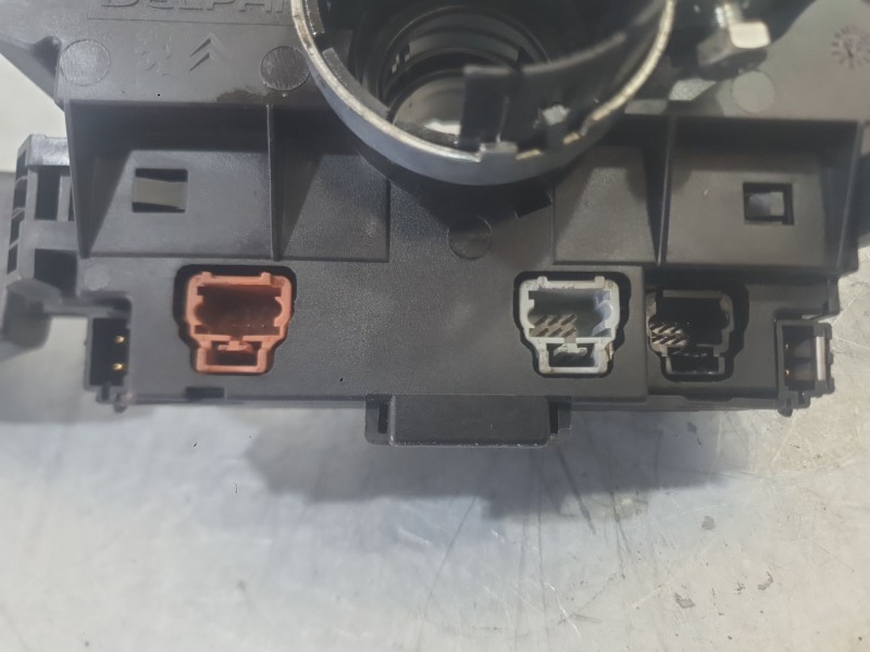 Recambio de mando luces y limpia para peugeot 307 sw (3h) 2.0 hdi 135 referencia OEM IAM 6242A8  