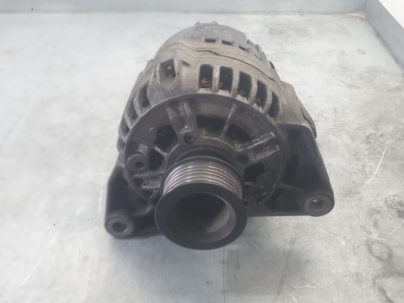 Recambio de alternador para bmw 3 (e46) 316 i referencia OEM IAM 12317511604  