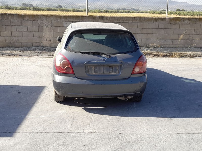 nissan almera ii hatchback (n16) del año 2003