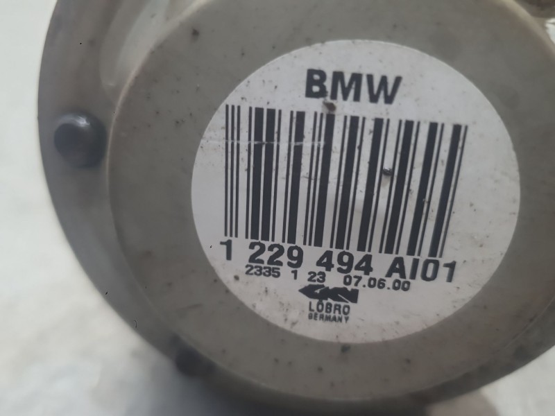 Recambio de transmision trasera derecha para bmw 3 (e46) 316 i referencia OEM IAM 33211229588  