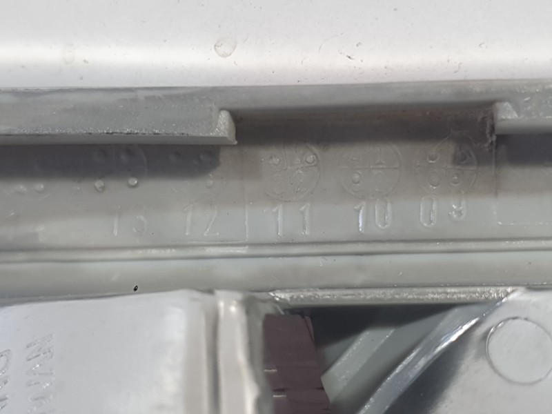 Recambio de piloto trasero izquierdo interior para bmw 3 (e46) 316 i referencia OEM IAM 63218364923  