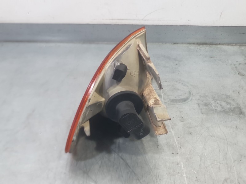 Recambio de piloto delantero izquierdo para bmw 3 (e46) 316 i referencia OEM IAM 63137165847  