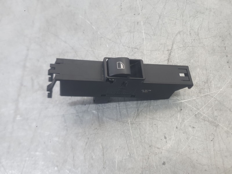 Recambio de mando elevalunas delantero izquierdo para bmw 3 (e46) 316 i referencia OEM IAM 61316902177  