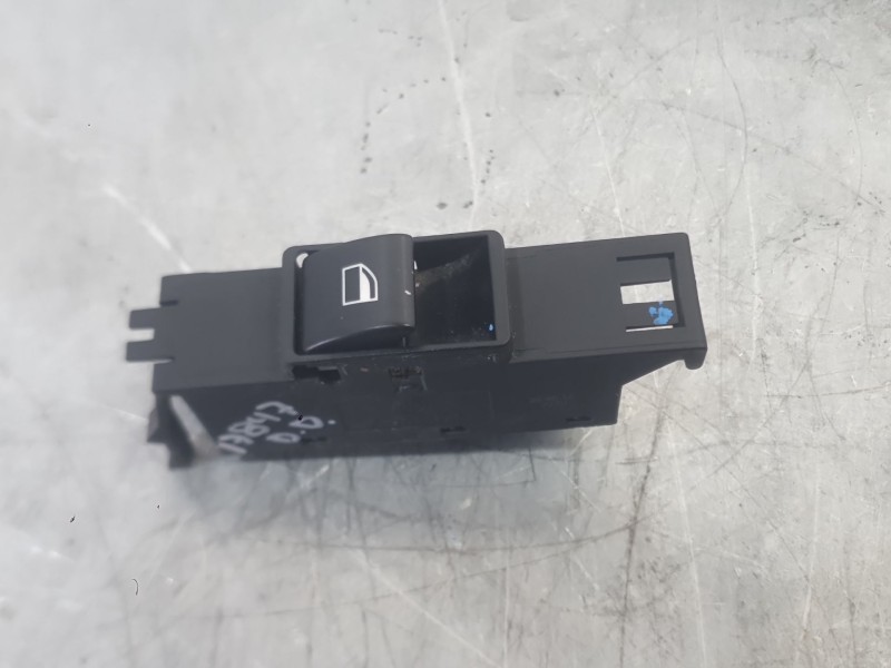 Recambio de mando elevalunas delantero derecho para bmw 3 (e46) 316 i referencia OEM IAM 61316902176  