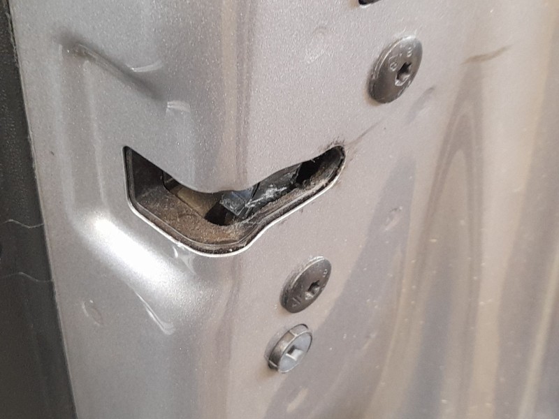 Recambio de cerradura puerta delantera derecha para citroën c3 iii (sx) 1.5 bluehdi 100 (sxyhyp, sxyhtu) referencia OEM IAM 9812