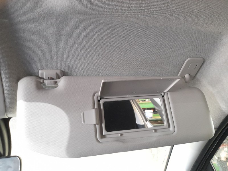 Recambio de parasol derecho para citroën c3 iii (sx) 1.5 bluehdi 100 (sxyhyp, sxyhtu) referencia OEM IAM 98100807BJ  