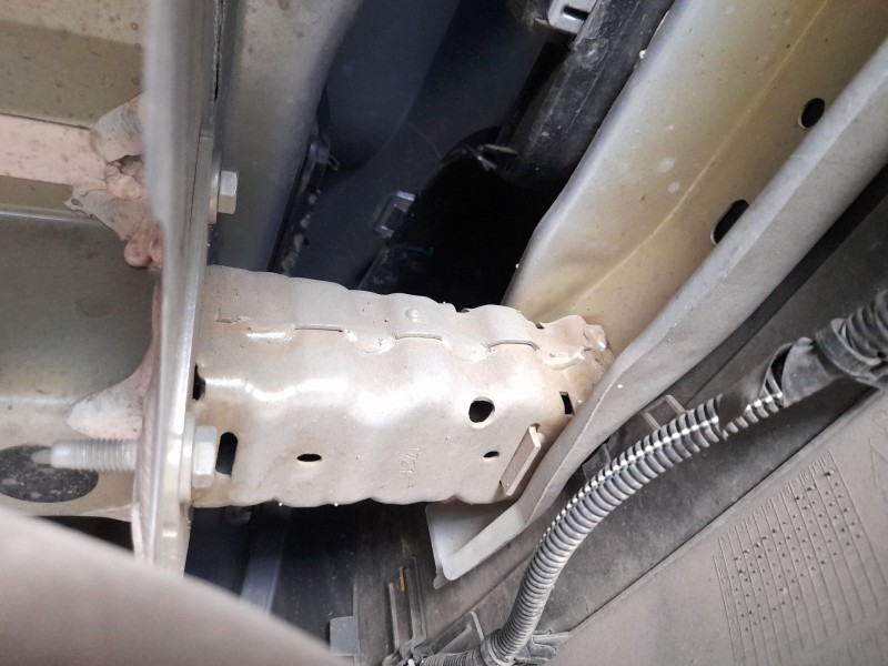 Recambio de refuerzo paragolpes trasero para citroën c3 iii (sx) 1.5 bluehdi 100 (sxyhyp, sxyhtu) referencia OEM IAM 9672808280 