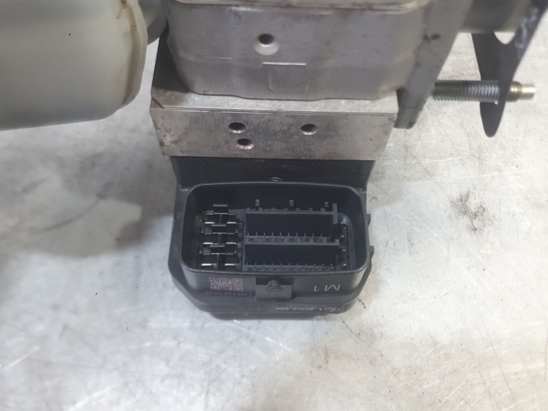 Recambio de servofreno para lexus es 300h referencia OEM IAM   