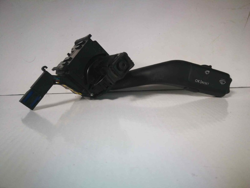 Recambio de mando limpia para volkswagen jetta (1k2) 1.9 tdi referencia OEM IAM 1K0953519  