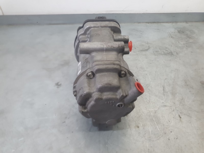 Recambio de compresor aire acondicionado para lexus es 300h referencia OEM IAM 8837033040  