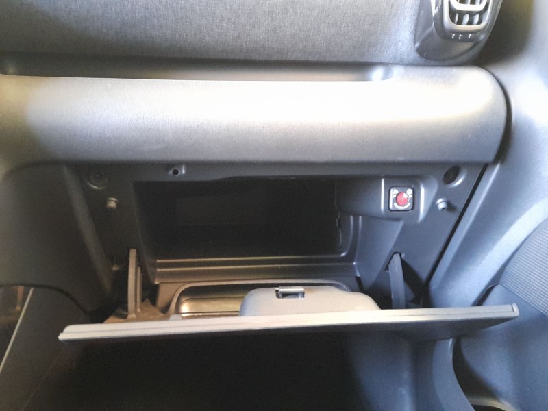 Recambio de guantera para citroën c3 aircross i (2r_, 2c_) 1.5 bluehdi 110 referencia OEM IAM YQ002395CY  