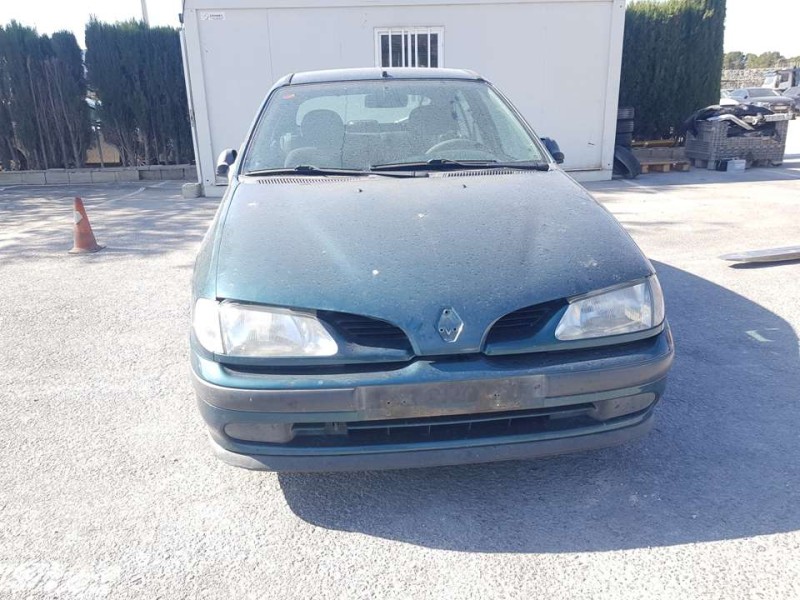 renault megane i berlina hatchback (ba0) del año 1997