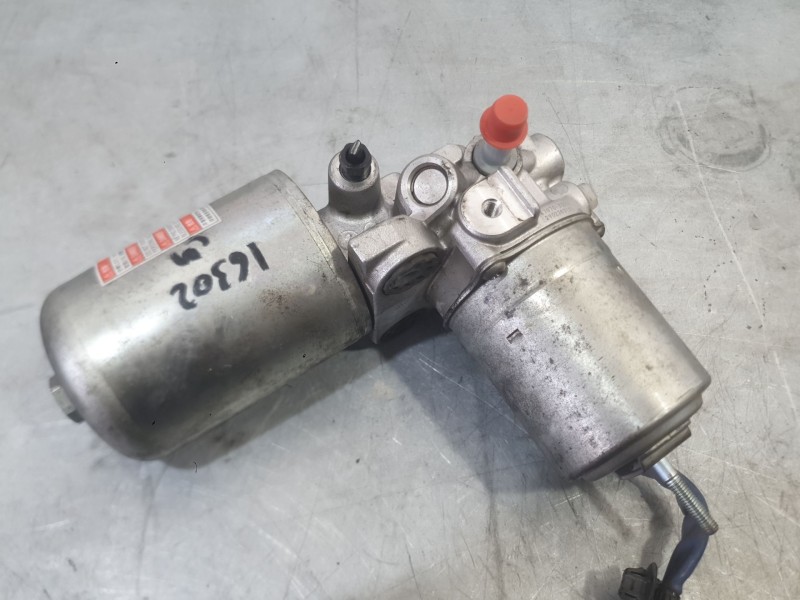 Recambio de bomba freno para lexus es 300h referencia OEM IAM 4720133610  