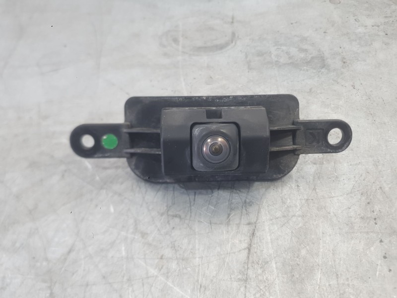 Recambio de camara vision trasera para lexus es 300h referencia OEM IAM 867B033110  