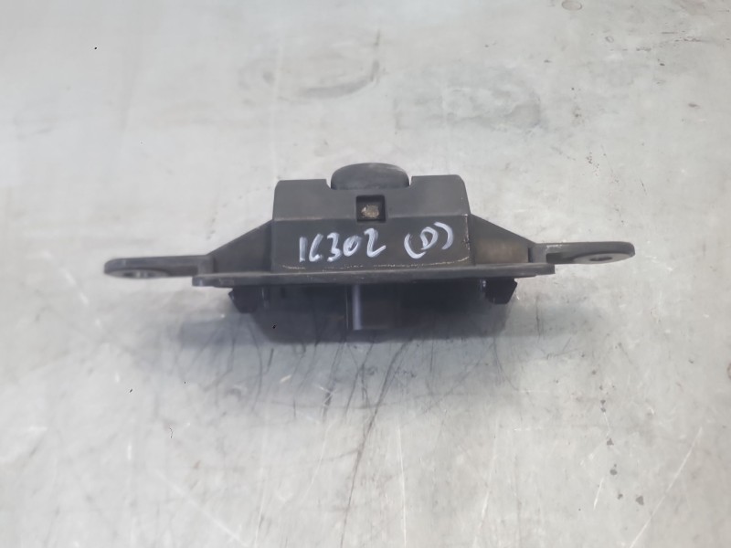 Recambio de camara vision trasera para lexus es 300h referencia OEM IAM 867B033110  