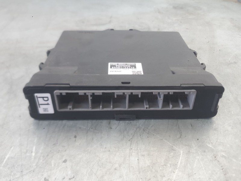 Recambio de modulo electronico para lexus es 300h referencia OEM IAM   