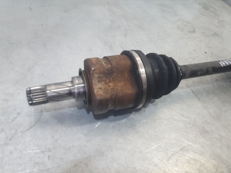 Recambio de transmision delantera izquierda para opel corsa d (s07) 1.3 cdti (l08, l68) referencia OEM IAM 13150502 93169656 167