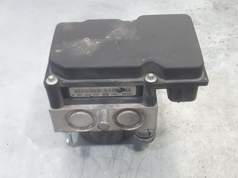 Recambio de abs para fiat grande punto (199_) 1.2 referencia OEM IAM 71736524  