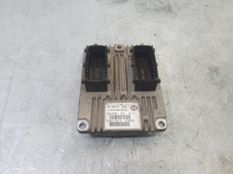 Recambio de centralita motor uce para fiat grande punto (199_) 1.2 referencia OEM IAM 71793449  