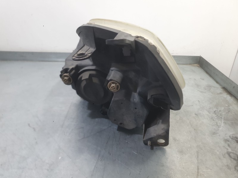 Recambio de faro derecho para fiat grande punto (199_) 1.2 referencia OEM IAM 51701594  