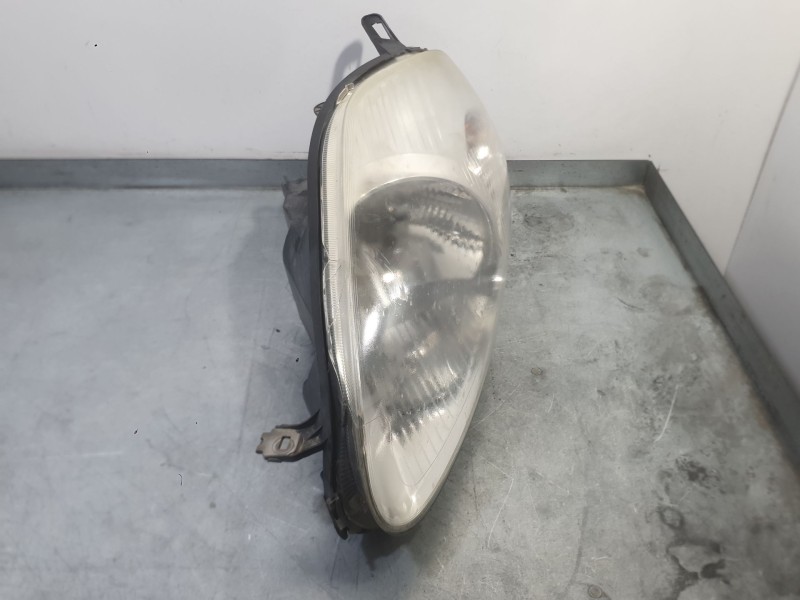 Recambio de faro izquierdo para fiat grande punto (199_) 1.2 referencia OEM IAM 51701593  