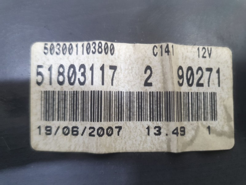 Recambio de cuadro instrumentos para fiat grande punto (199_) 1.2 referencia OEM IAM 51803094  