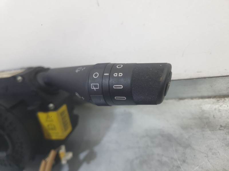 Recambio de mando luces y limpia para fiat grande punto (199_) 1.2 referencia OEM IAM 735521315  