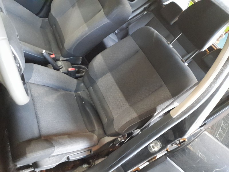 Recambio de asiento delantero izquierdo para citroën c4 cactus 1.2 vti 82 referencia OEM IAM  C/AIRBAG 