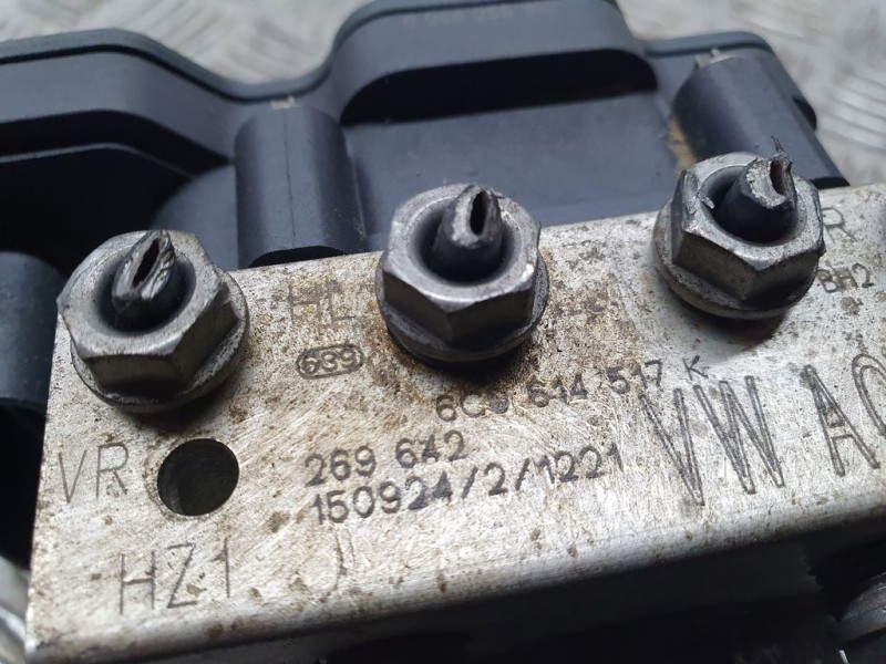 Recambio de abs para seat ibiza sc (6p5) style connect referencia OEM IAM 6C0614517K 269642 BOSCH