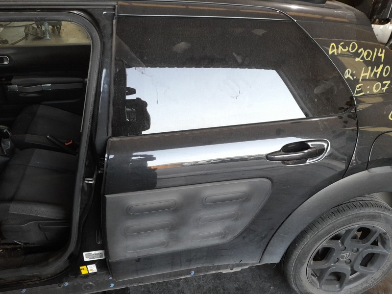 Recambio de puerta trasera izquierda para citroën c4 cactus 1.2 vti 82 referencia OEM IAM 9801219180  