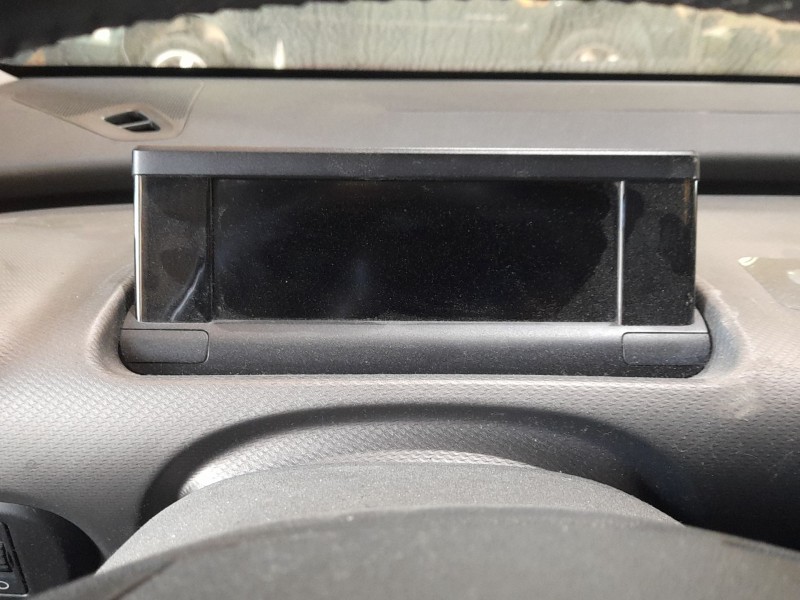 Recambio de cuadro instrumentos para citroën c4 cactus 1.2 vti 82 referencia OEM IAM 9821714180  