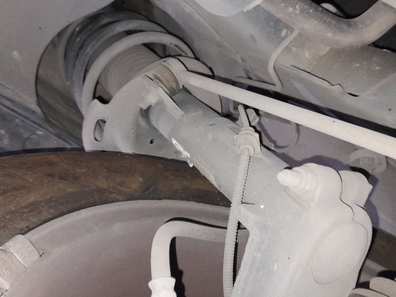 Recambio de amortiguador delantero derecho para citroën c4 cactus 1.2 vti 82 referencia OEM IAM 9810704980  
