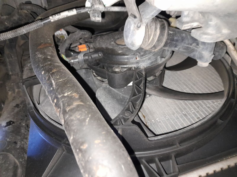 Recambio de electroventilador para citroën c4 cactus 1.2 vti 82 referencia OEM IAM 1253H4  